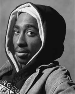 El rapero Tupac (  Photo by Albert Watson - © 2003 by MTV Networks and Amaru Entertainment, Inc., All rights reserved.)