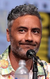 director, escritor, pintor, comediante y actor neozelandés, Taika Waititi