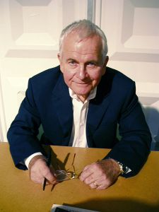 el actor britanico Ian Holm 